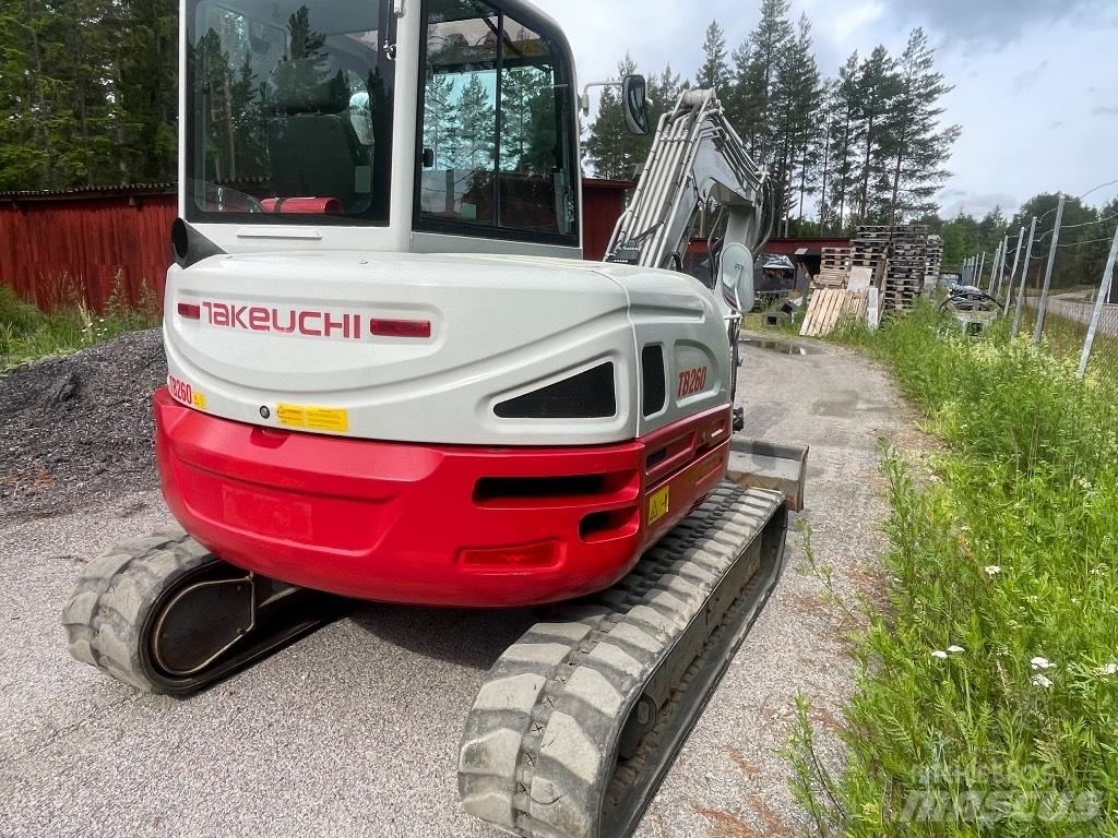 Takeuchi TB 260 ミニ油圧ショベル 7t以下（ミニユンボ・ミニディガー）