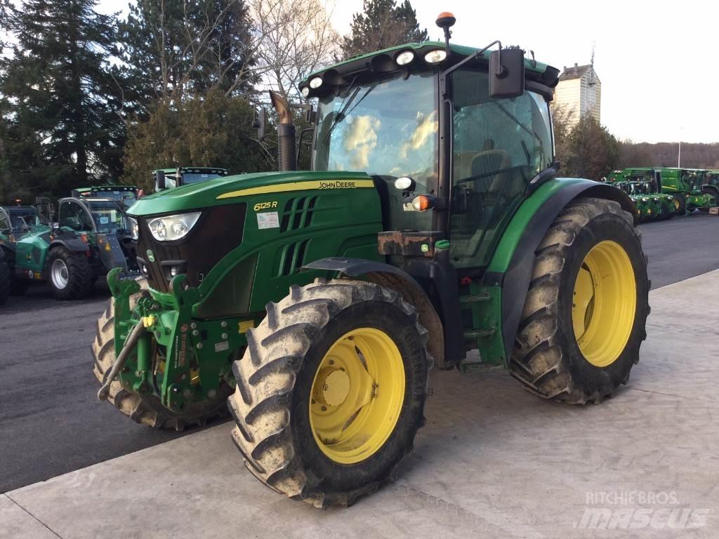 John Deere 6125R トラクター