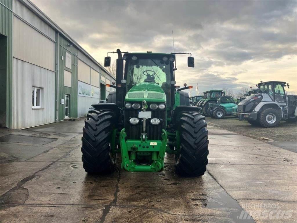 John Deere 8430 トラクター