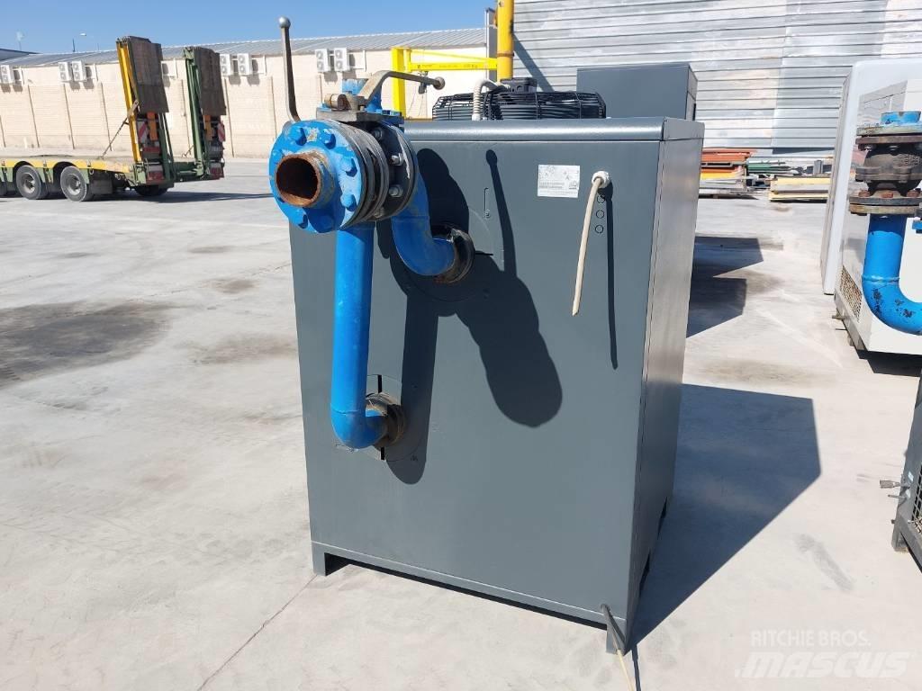 Atlas Copco FX 17 圧縮空気ドライヤー