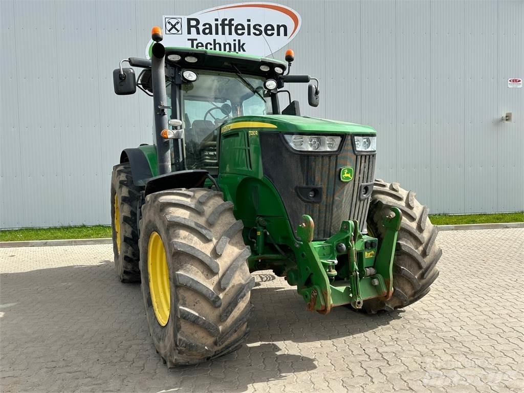 John Deere 7230R トラクター