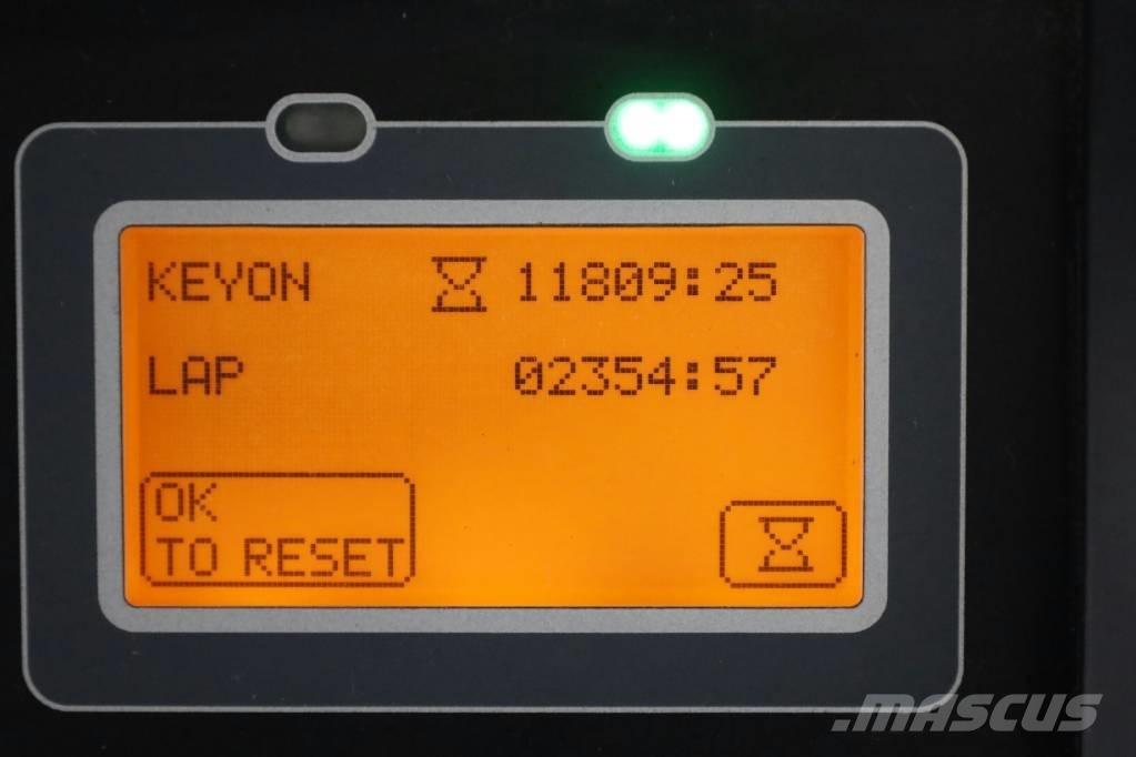 Toyota 8-FBM-20-T バッテリーフォークリフト