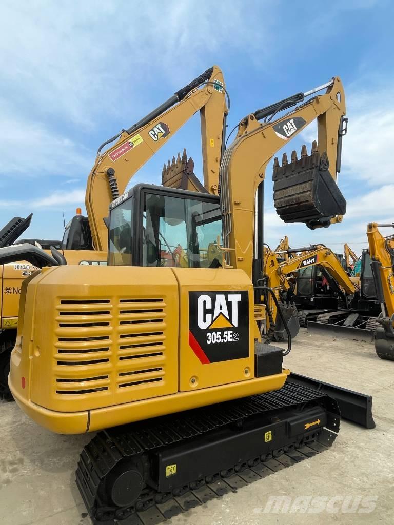 CAT 305.5E2 ミニ油圧ショベル 7t以下（ミニユンボ・ミニディガー）
