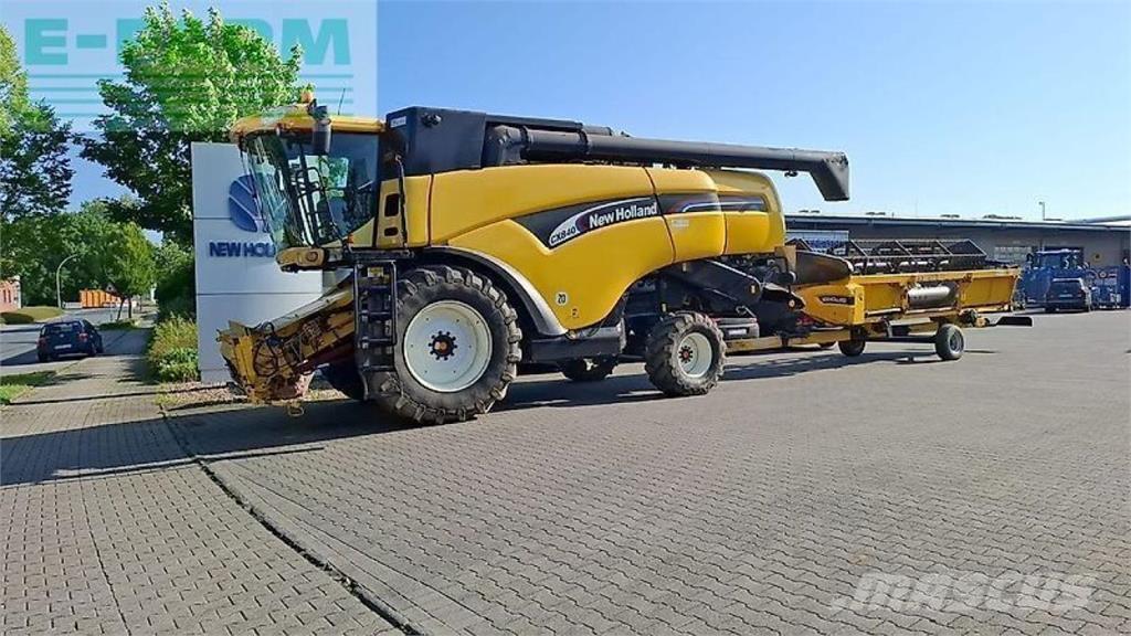 New Holland cx 840 コンバイン