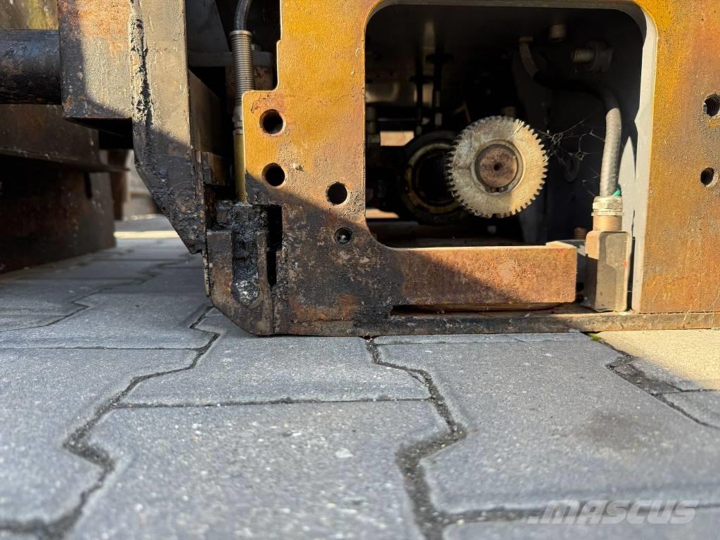 Vögele -3 アスファルトフィニッシャ