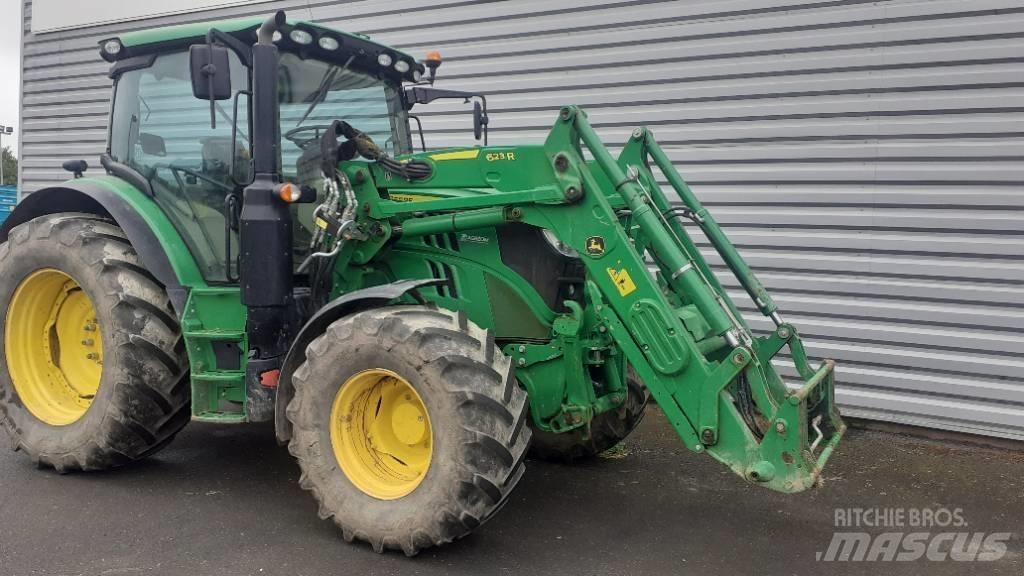 John Deere 6130 R トラクター