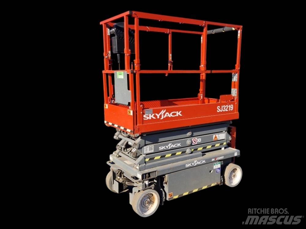 SkyJack SJ 3219 シザースリフト
