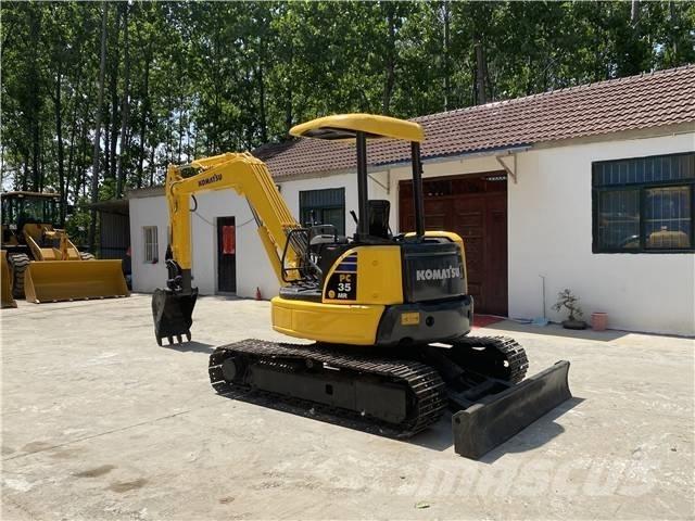 Komatsu PC 35 大型油圧ショベル12t以上（パワーショベル・ユンボ）