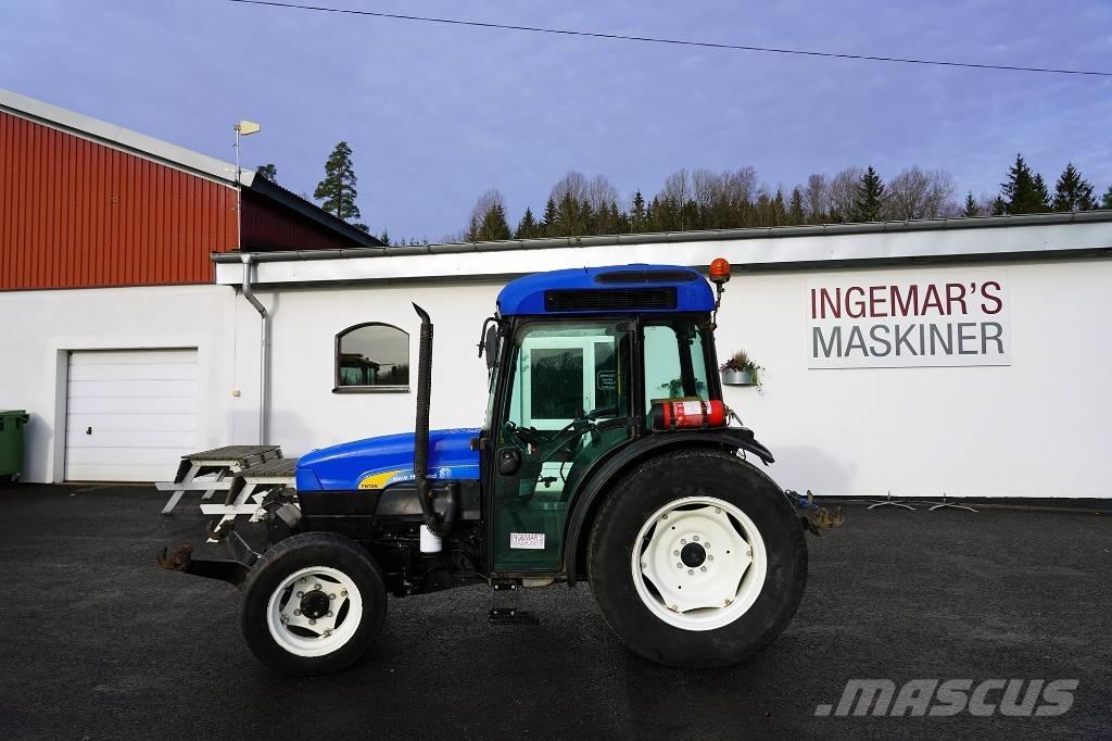 New Holland TN70NA トラクター