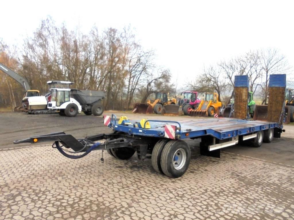 Goldhofer TU 3-24/80 ローローダー