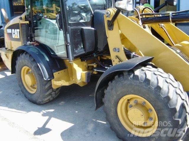 CAT 906 M ホイールローダー・タイヤショベル