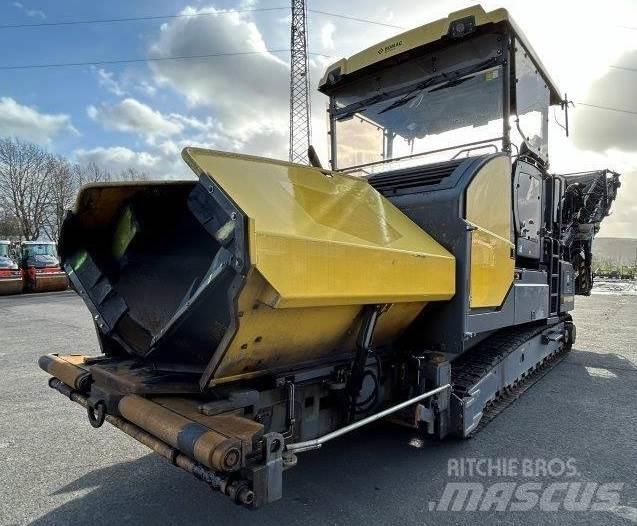 Bomag BMF 2500 S アスファルトフィニッシャ