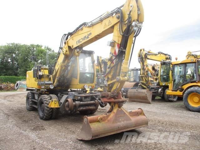 Liebherr A 900 C ZW ホイール式油圧ショベル（パワーショベル・ユンボ・バックホー）