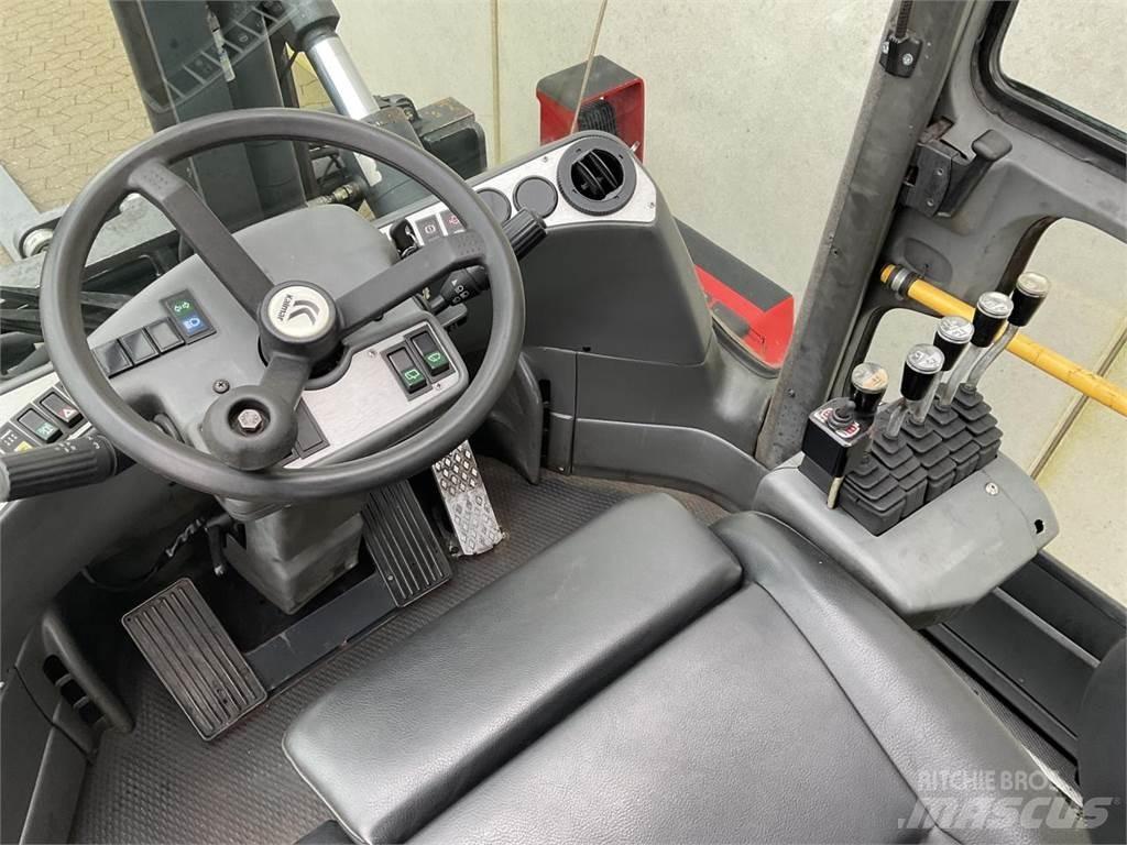 Kalmar DCE 140-6 ディーゼル・軽油