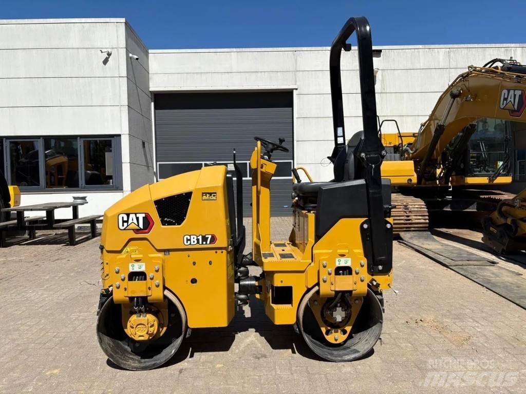 CAT CB1.7 その他　ローラ　（マカダムローラ等）