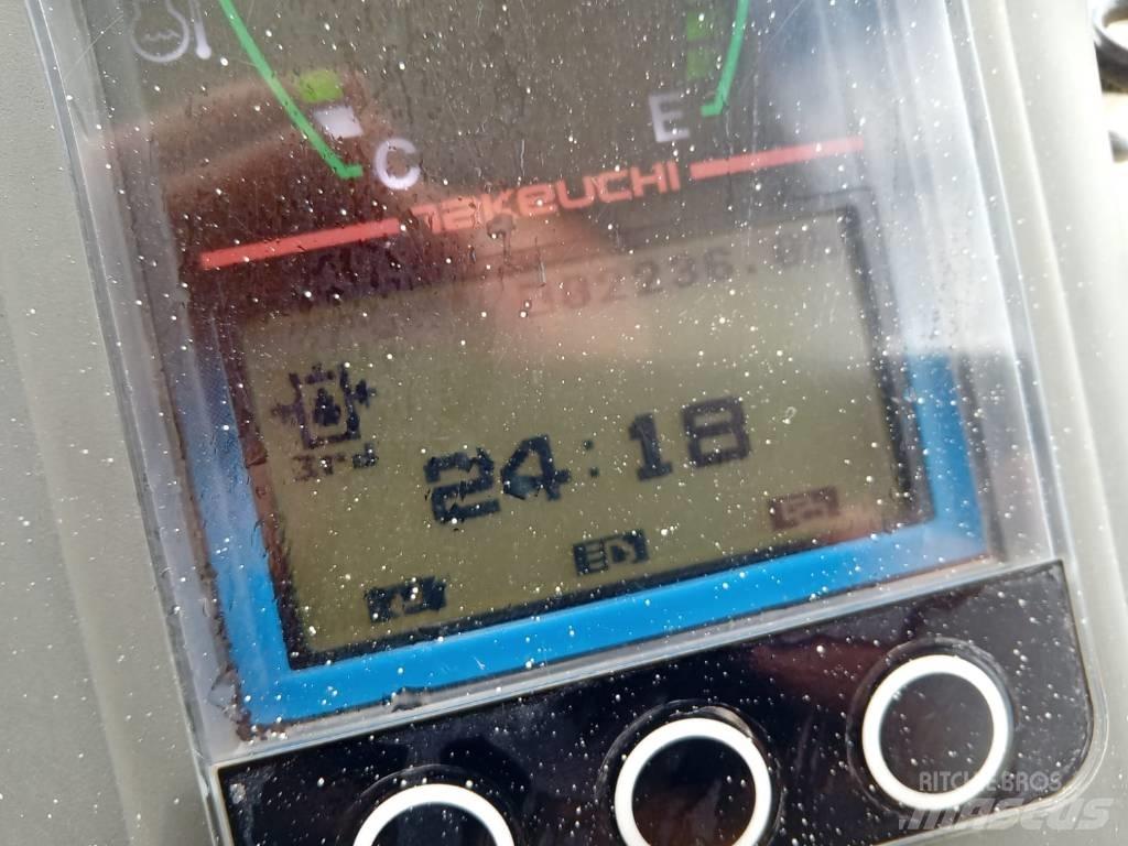 Takeuchi TB 215 R ミニ油圧ショベル 7t以下（ミニユンボ・ミニディガー）