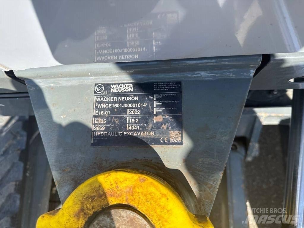 Wacker Neuson ET35 大型油圧ショベル12t以上（パワーショベル・ユンボ）