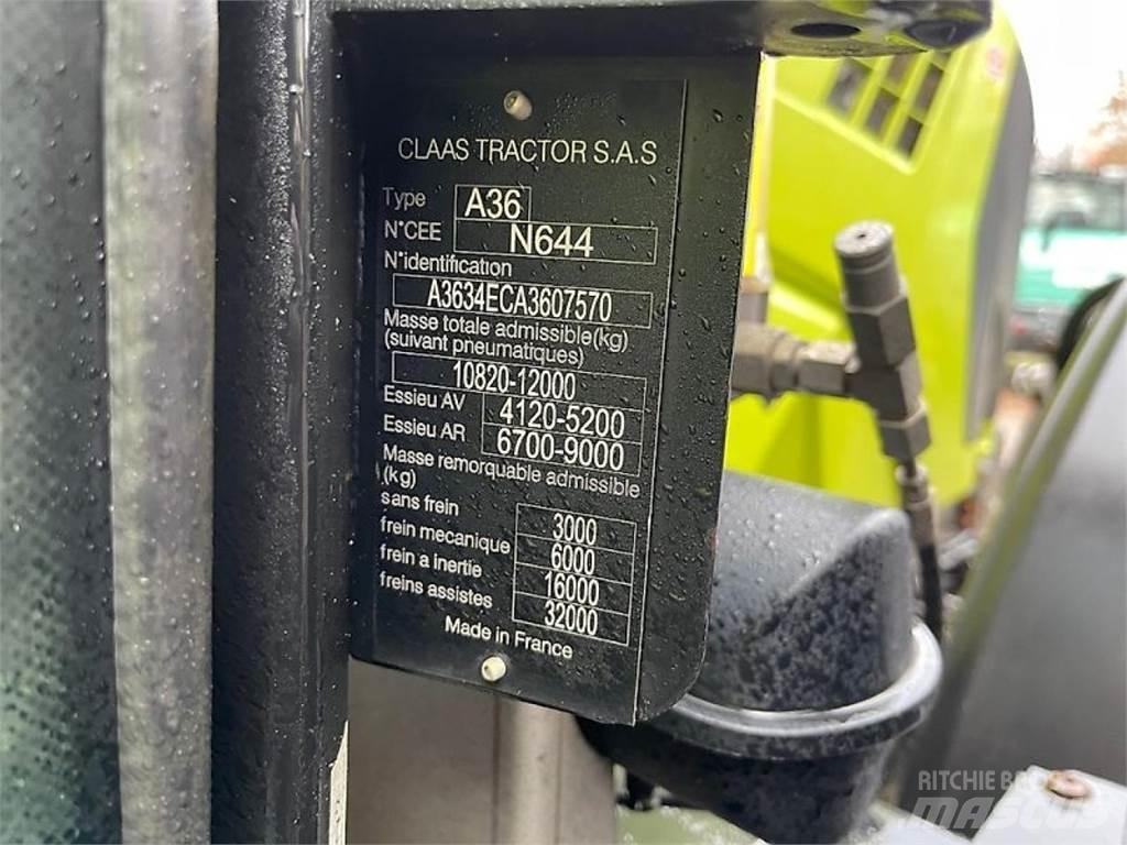 CLAAS Arion 650 トラクター