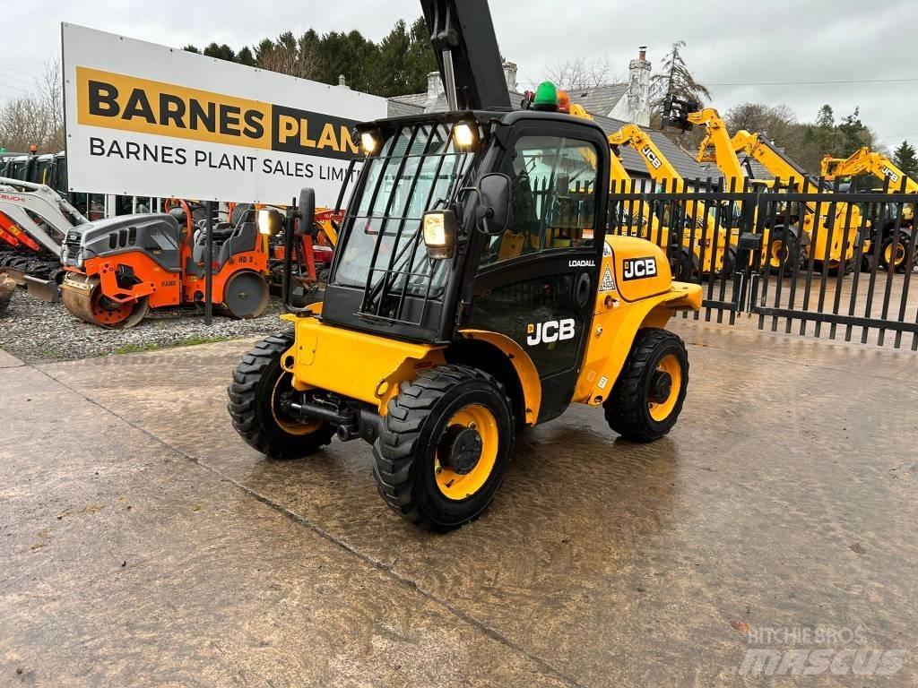 JCB 520-40 テレスコーピックハンドラー