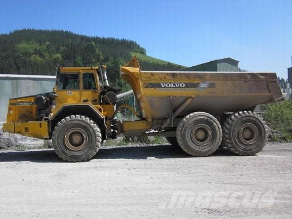 Volvo A 35 C 6x6 アーティキュレート式ダンプトラック