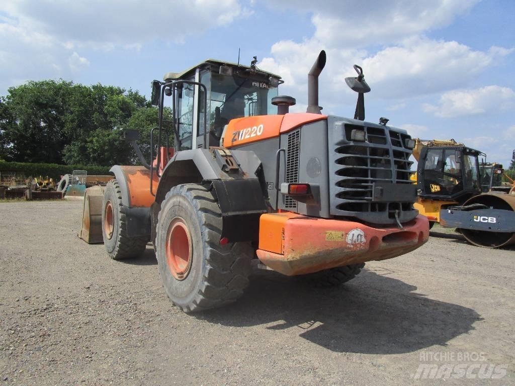 Hitachi ZW 220  Waage ホイールローダー・タイヤショベル
