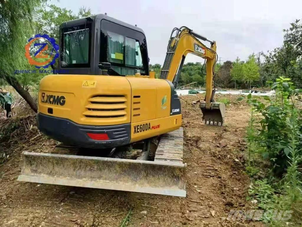 XCMG XE 55 DA ミニ油圧ショベル 7t以下（ミニユンボ・ミニディガー）