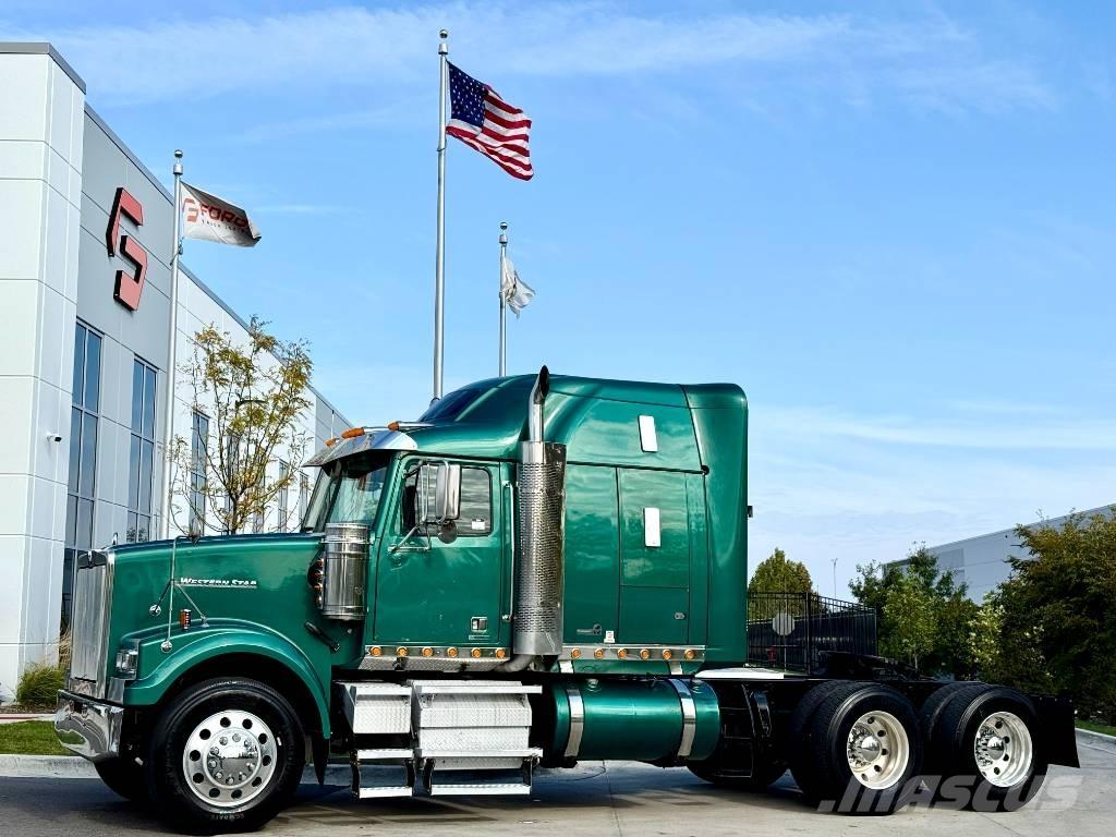 Western Star 4900 中古トラクターヘッド | トレーラーヘッド