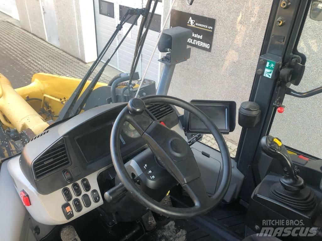 Komatsu WA 320-8 ホイールローダー・タイヤショベル
