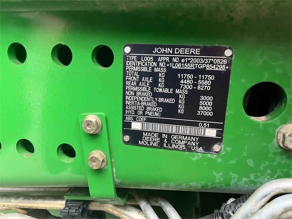 John Deere 6155R トラクター