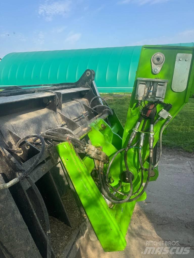 Merlo TF 50.8 T CS 農業用テレハンドラー