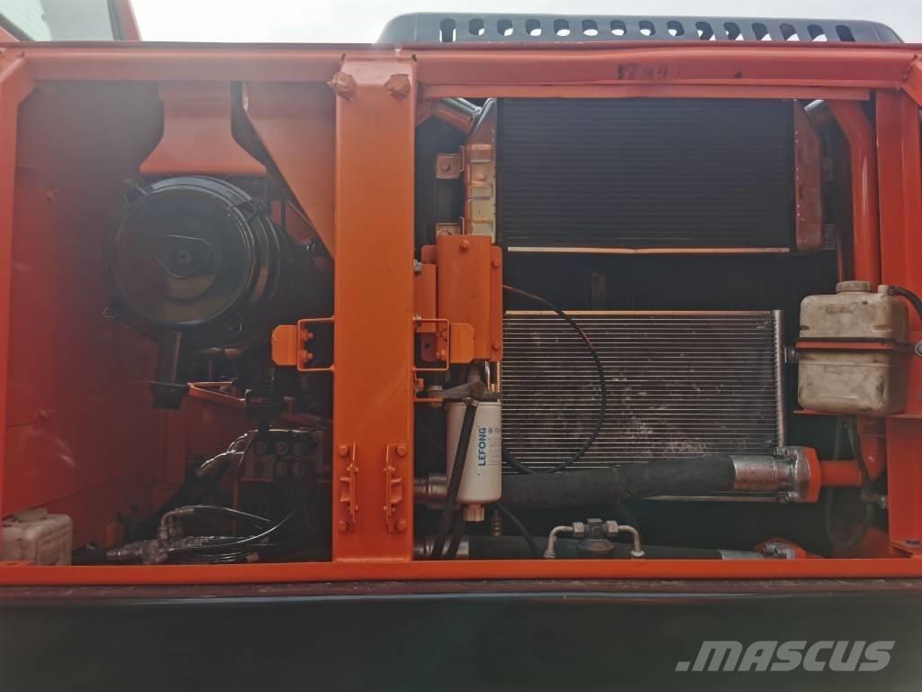 Doosan DX225LC-9C 大型油圧ショベル12t以上（パワーショベル・ユンボ）