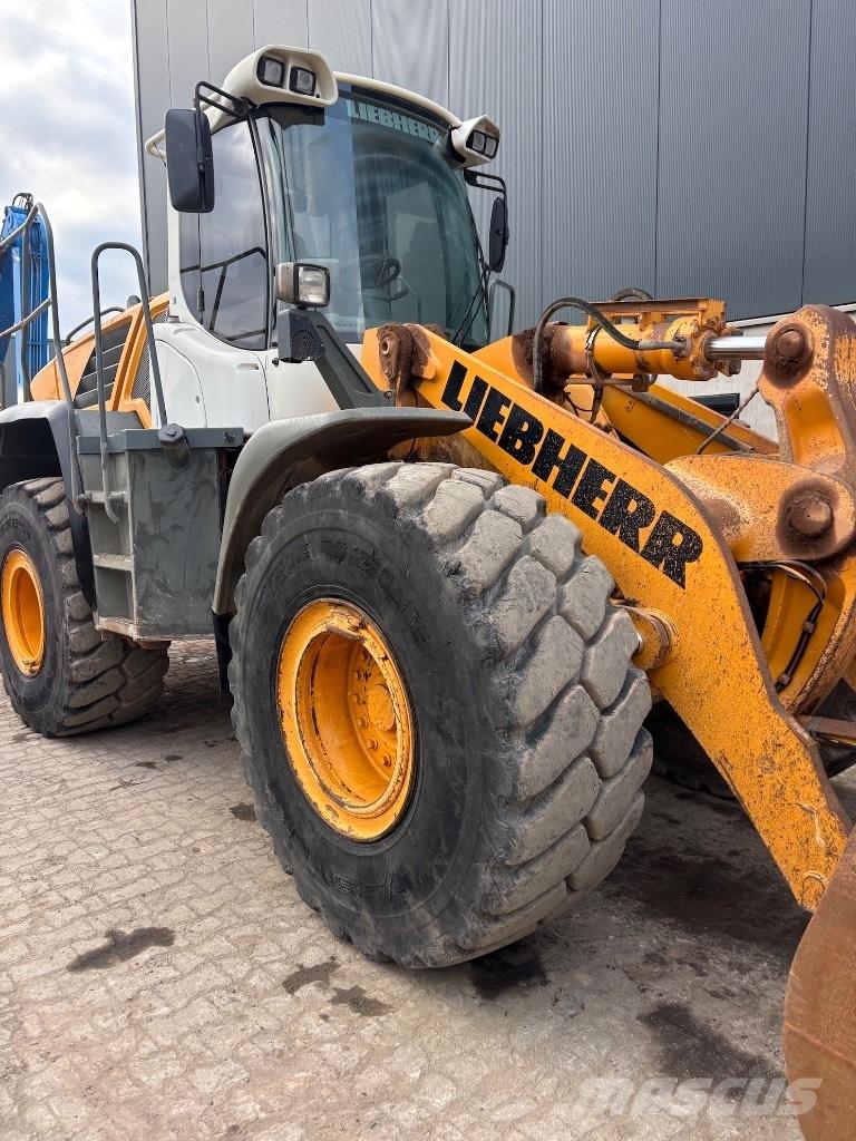 Liebherr L 550 ホイールローダー・タイヤショベル