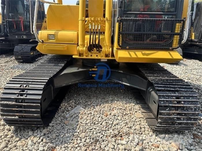 Komatsu PC 130 大型油圧ショベル12t以上（パワーショベル・ユンボ）
