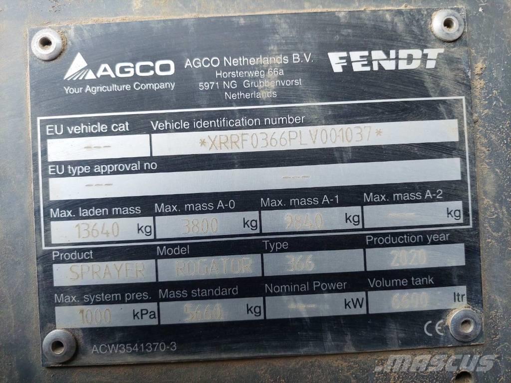 Fendt ROGATOR 366 牽引型スプレイヤー