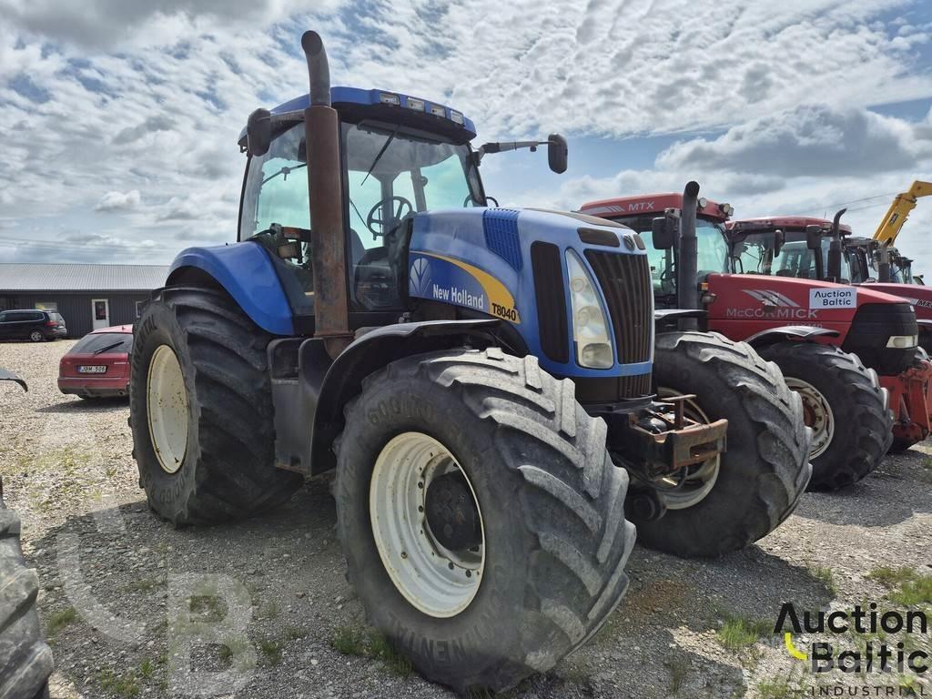 New Holland T 8040 トラクター