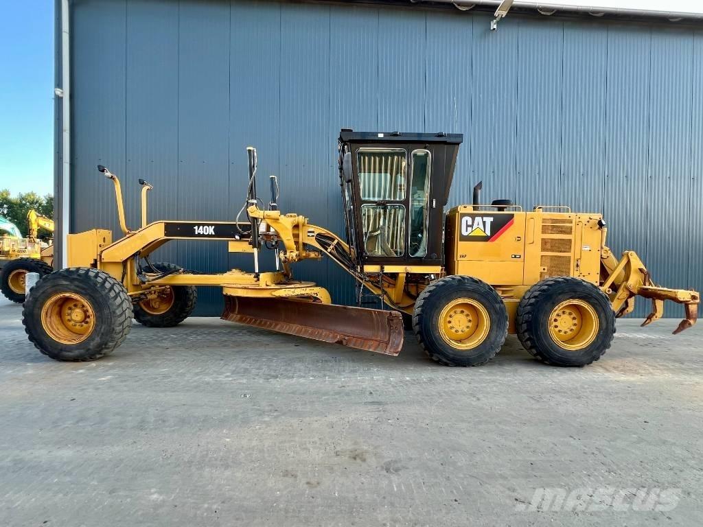 CAT 140K モーターグレーダー