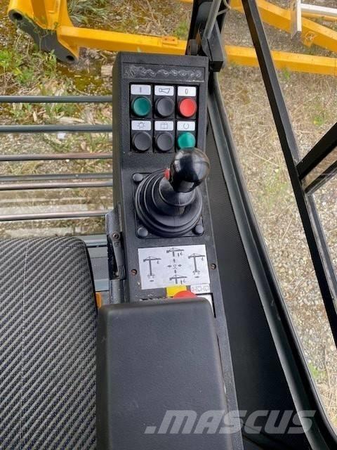 Liebherr 132 EC-HM タワークレーン