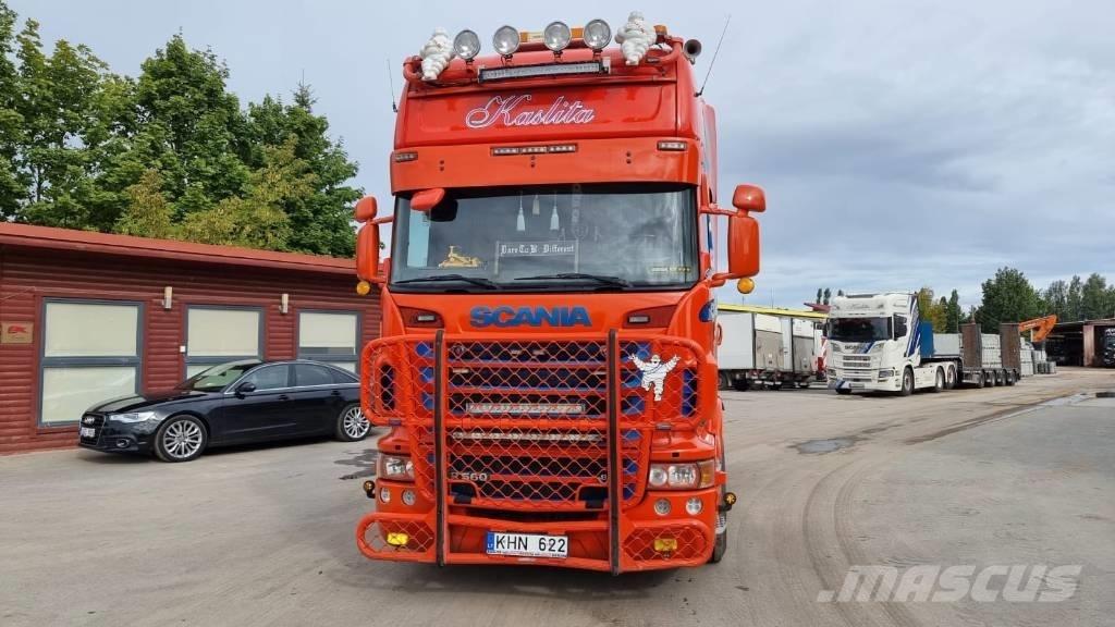 Scania R 560 中古トラクターヘッド | トレーラーヘッド