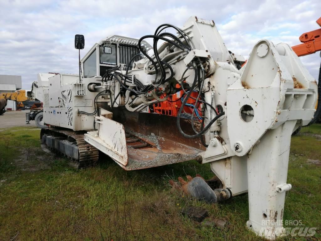 Schaeff ITC 312 H1 特殊油圧ショベル