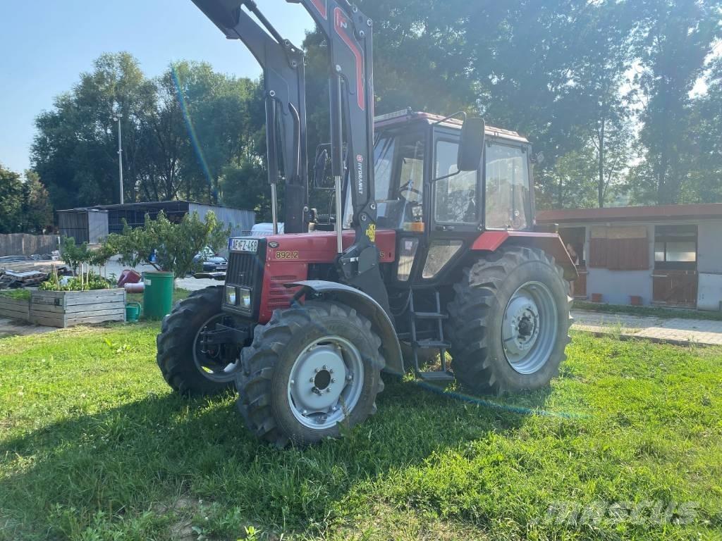 Belarus MTZ 892.2 トラクター
