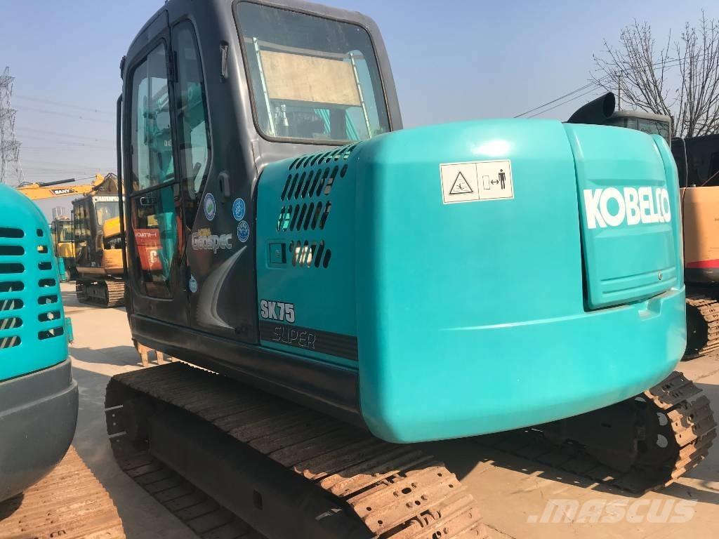 Kobelco SK 75 CSR 大型油圧ショベル12t以上（パワーショベル・ユンボ）