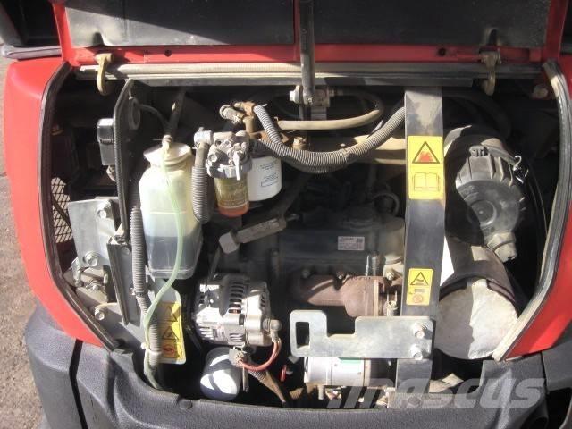 Kubota KX019-4 ミニ油圧ショベル 7t以下（ミニユンボ・ミニディガー）