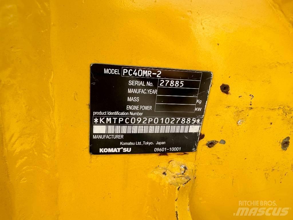 Komatsu PC 40 ミニ油圧ショベル 7t以下（ミニユンボ・ミニディガー）