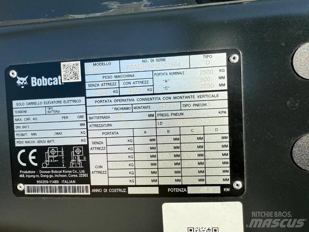 Bobcat D 25 S-9 ディーゼル・軽油