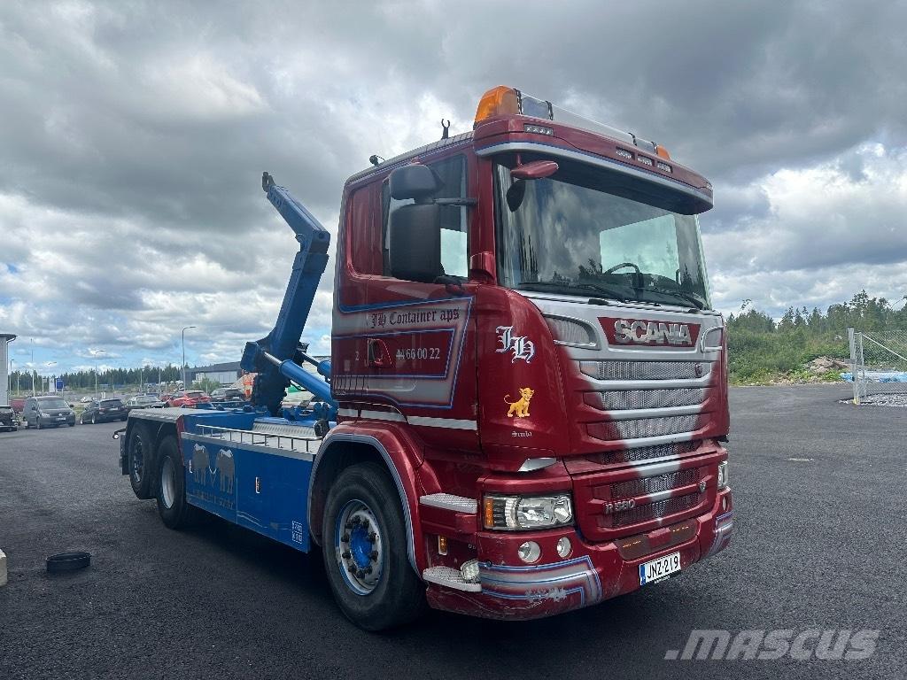 Scania R580 6x2*4 アームロール