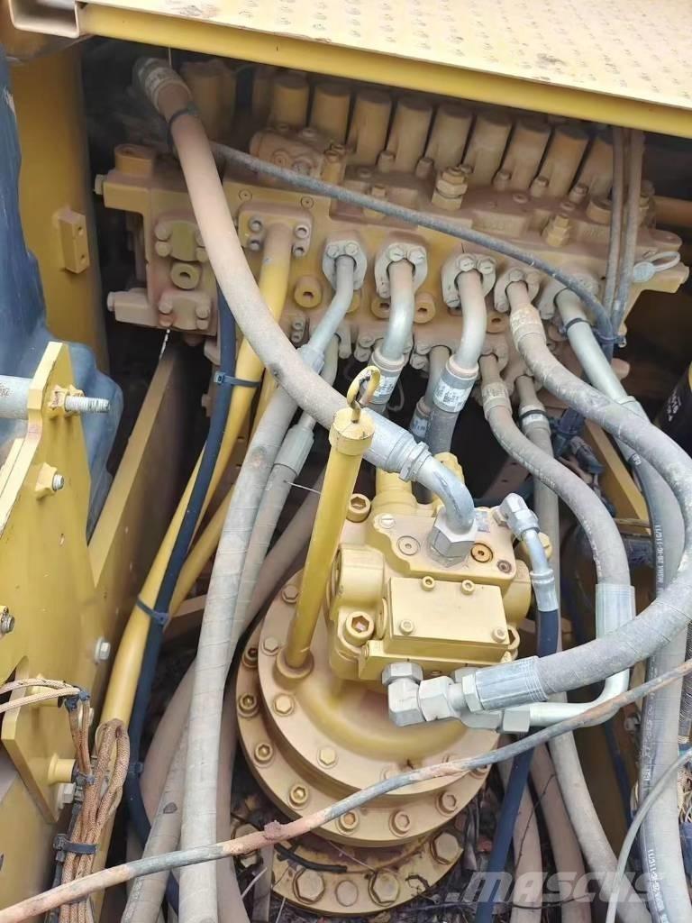 CAT 320 GC 大型油圧ショベル12t以上（パワーショベル・ユンボ）