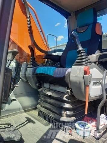 Doosan DX 340 LC 大型油圧ショベル12t以上（パワーショベル・ユンボ）