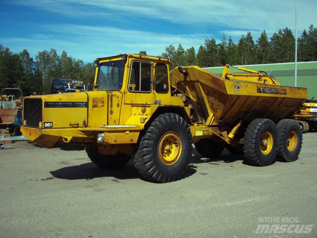 Volvo BM 861 アーティキュレート式ダンプトラック