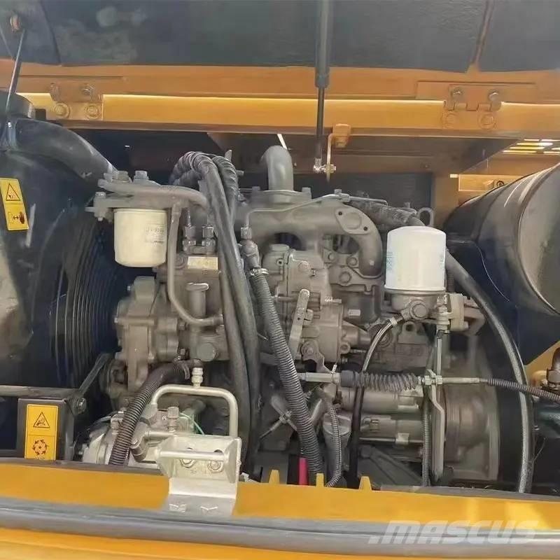 Sany SY 95 C 大型油圧ショベル12t以上（パワーショベル・ユンボ）
