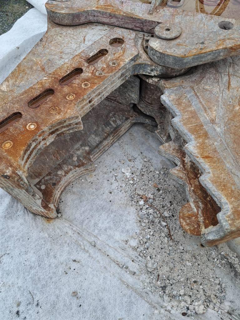 Demarec MQP 60 U クラッシャー固定式